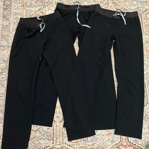 FOUR pairs of figs scrub pants - LIVINGSTON BASIC scrub pants